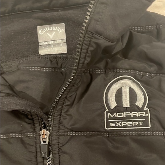 MOPAR Expert Black Puffer Vest - Picture 2 of 3